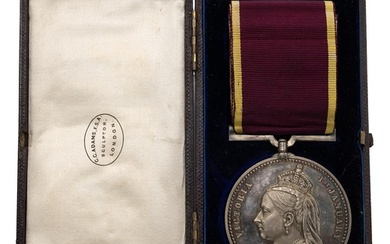 Empress of India Medal 1877 in silver with neck ribbon and p...