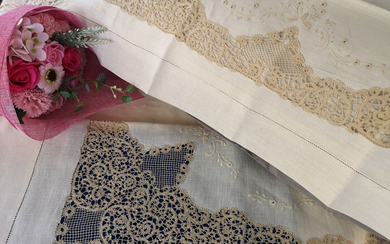Enchanting pure linen sheet with Cantù embroidery by hand - 270 x 285 cm - Linen - 21st century
