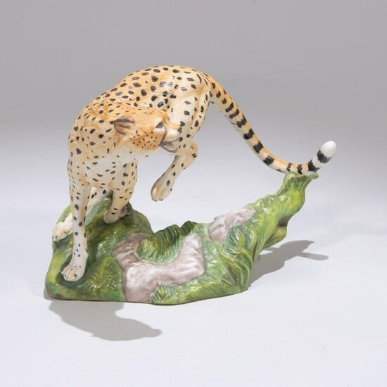 Franklin Mint Porcelain Sculpture of Cheetah