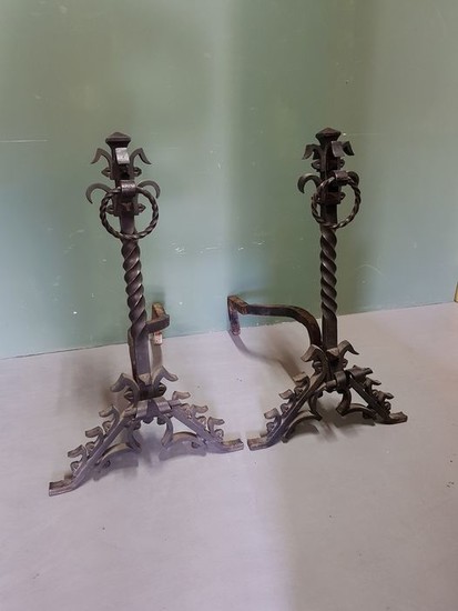 French Wrought Iron Gothic style Haardbokken (2) - Gothic Style - Iron (cast/wrought) - First half 20th century