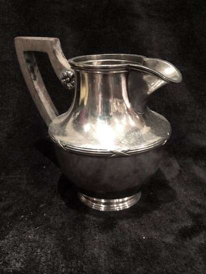 Great British 19th-20th Century (Époque Edward VII 1901-1910) milk Jar - Silver plated