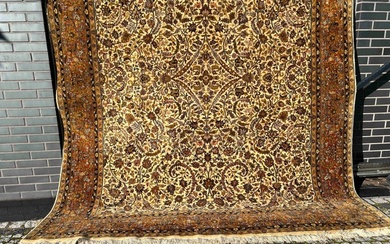 Indo-Ispahan - Carpet - 325 cm - 255 cm
