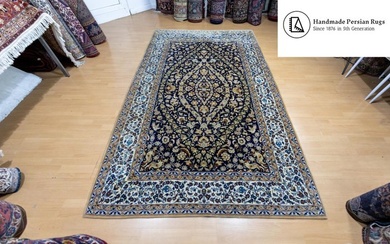 Isphahan - Carpet - 266 cm - 165 cm