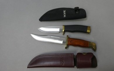 Lot 2 Buck Fixed Blade Knives in w/ Sheathes 119 & 892