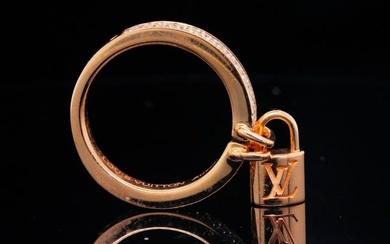 Louis Vuitton 0.40ctw Diamond and 18K Lockit Ring