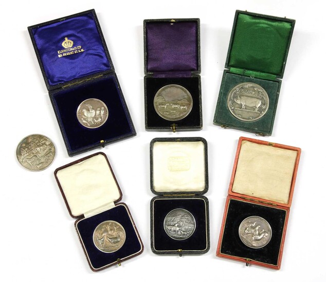 Medallions, Great Britain