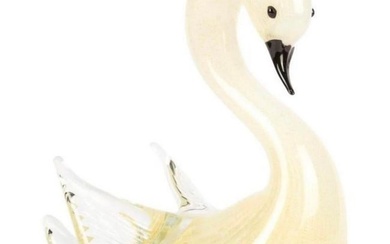 Murano Glass Swan With Gold Figurine