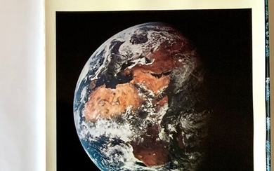 NASA - Rare OMEGA ORIGINAL NASA photo box in celebration of the 1969 moon landing