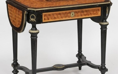 Napoleon III single drawer salon table