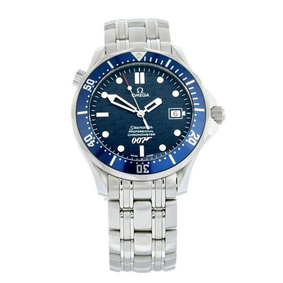 OMEGA - a limited edition Seamaster 007 bracelet watch. Numbered 01099/10007. Stainless steel case