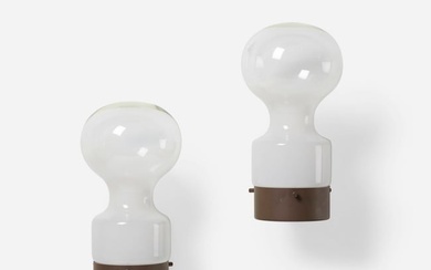 RAAK, Zandloper (Hourglass) wall lamps, pair