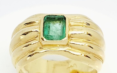 Ring Emerald Emerald