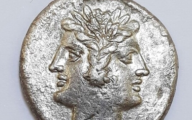 Roman Republic - The Pre-Denarius coinage. AR Didrachm, circa 225-215 BC - Silver
