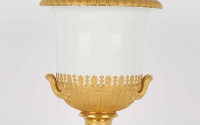 Royal Copenhagen: Ornamental vase of delivite gilded porcelain in classic design. Approx. 1950.