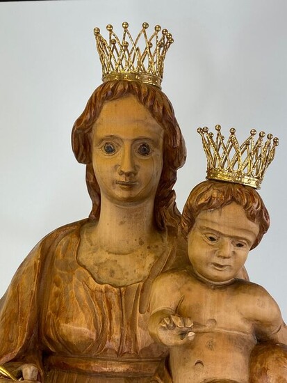 Sculpture, Large Madonna with Child and crown + staff - 77 cm - Limewood - First half 20th century