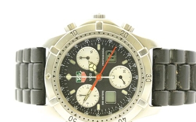 TAG HEUER 2000 PROFESSIONAL CHRONOGRAPH REFERENCE CE1114, ci...