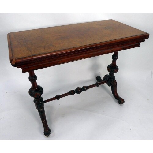 VICTORIAN BURR WALNUT FOLD-OVER CARD TABLE, the rounded oblo...