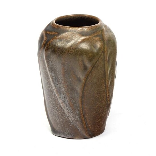 Van Briggle Early American Art Pottery Leaves Vase