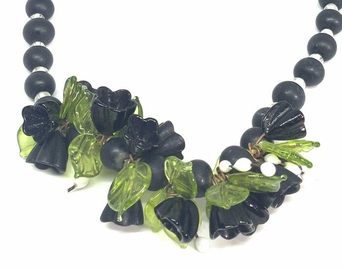 Vntg Matte Black Floral Beaded Necklace, Jewelry
