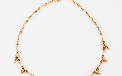 Yellow gold (750) drapery necklace with openwork links.