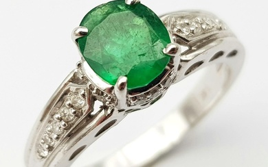 14K WHITE GOLD DIAMOND & EMERALD RING, WITH APPROX...