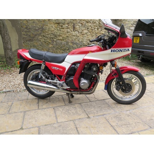 1982 Honda CB900 F2C Registration number PRL 940Y not as per...