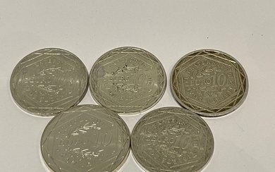 5 pièces de 10 euros de collection en argent : - 3 région île de...
