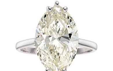 55176: Diamond, White Gold Ring Stones: Marquise-shap
