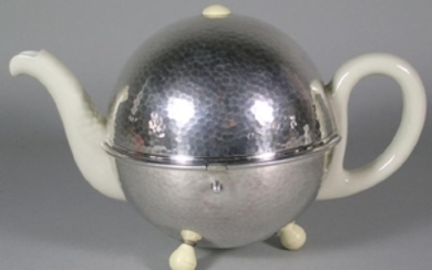 Wurttembergische and Hutschenreuther Teapot, ceramic
