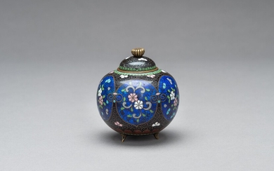 A CLOISONNÉ KORO WITH COVER