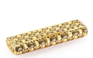 A George III 18ct gold basket weave snuffbox