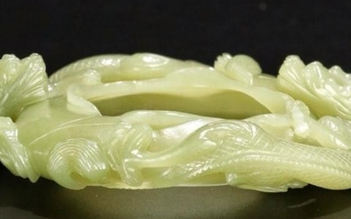 A HETIAN YELLOW JADE BRUSH WASHER CARVED DRAGON SHAPE