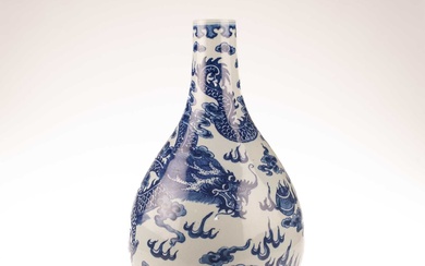 A LARGE CHINESE BLUE AND WHITE DRAGON BOTTLE VASE,...