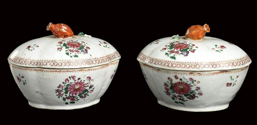 A PAIR OF SMALL 'FAMILLE ROSE' PORCELAIN TUREENS AND