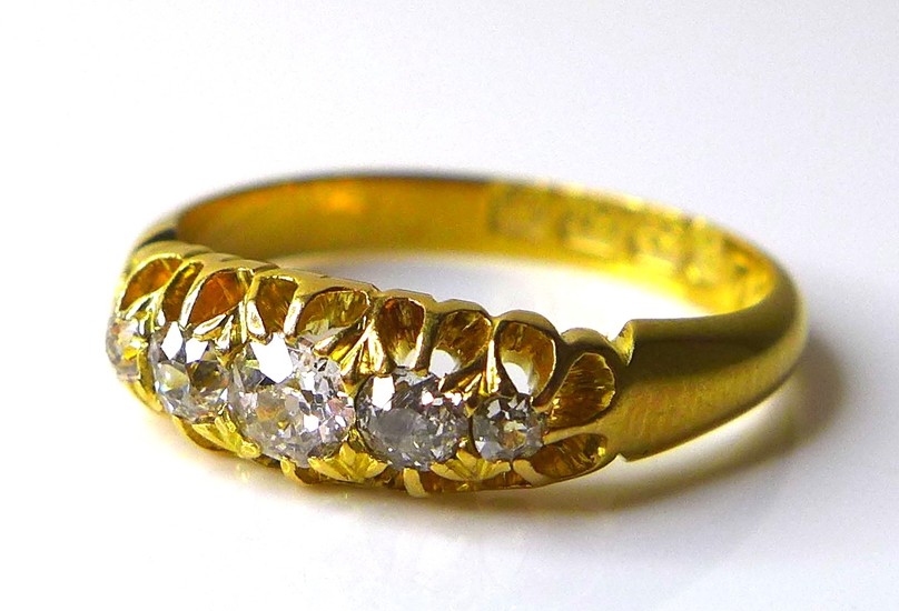 A Victorian 18ct gold and diamond five stone ring, the centr...