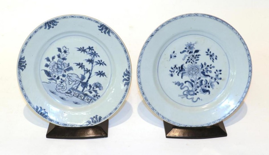 A pair of Qianlong blue and white porcelain plates and...