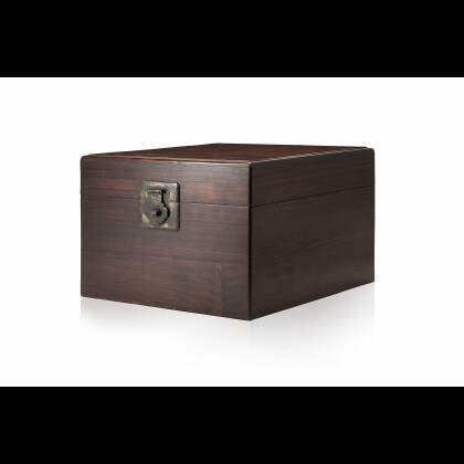 A rectangular elm wood box with metal hardwok China,...