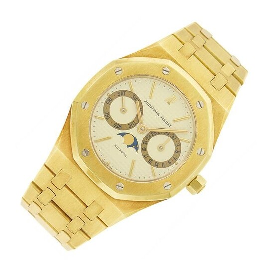 Audemars Piguet Gentleman's Gold 'Royal Oak' Day-Date with Moonphase Wristwatch, Ref. 25594BA