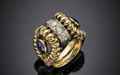 Bi-coloured gold diamond and sapphire ring, diamonds in