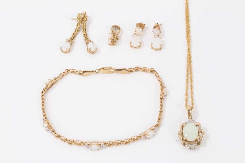 Group gold and opal jewellery