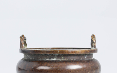 Incense pot, bronze, Qing, China.