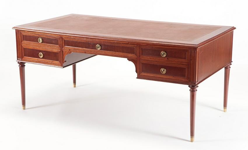 LARGE MAHOGANY LEATHER TOP DESK