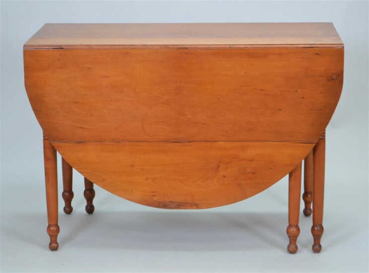 LATE FEDERAL CHERRY DROP-LEAF TABLE, 19TH CENTURY