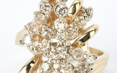 Ladies Diamond & Gold Dinner Ring