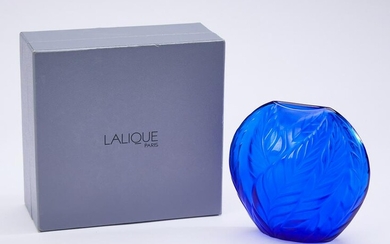 Lalique 'Filicaria,' cobalt blue crystal fern vase