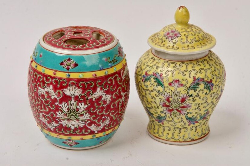 Late 1950s Vintage Chinese Vases (2)