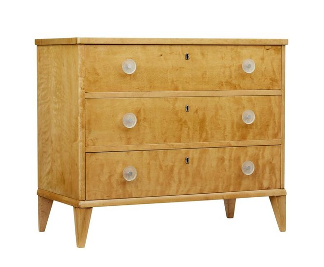 MID 20TH CENTURY BIRCH CHEST OF DRAWERS
