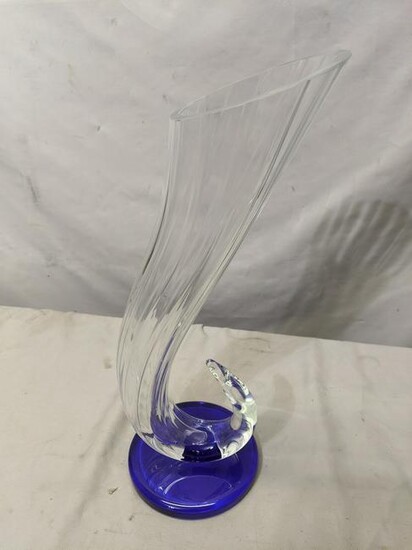 Modern Blue Base Clear Art Glass Conch Shell Shaped