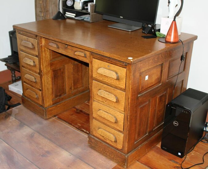 Oak Nine Drawer Desk