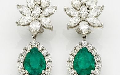 Paar Juwelen-Ohrgehänge mit kolumbianischen Smaragden